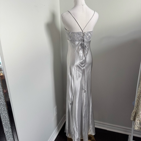 NWT Deadstock Vintage Silver Satin Slip Dress Y2K Maxi Gown with Lace Bust L - Picture 9 of 11